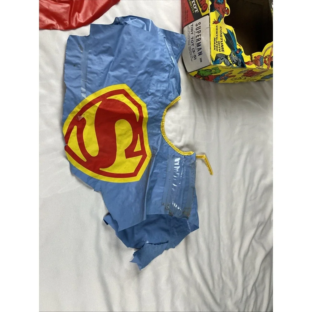 Vintage 1973 Ben Cooper Superman Costume and Mask TINY TOT 3-5 w Box